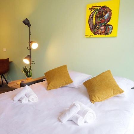 Beautiful 60M2 One-Bedroom Apartment With Terrace - Wa7A Tiel Exteriör bild